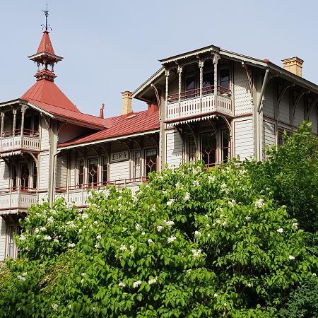 Villa Eira Vandrarhem โย ภายนอก รูปภาพ